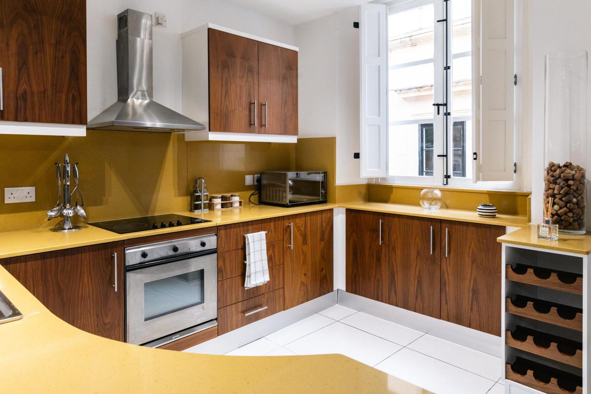 Modern Central 2Br Flat In Valletta By Arcobnb Exteriör bild